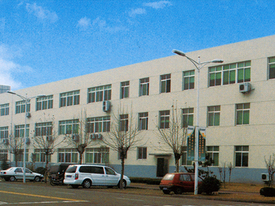 青島特汽集團公司特汽工業(yè)園聯(lián)合廠房